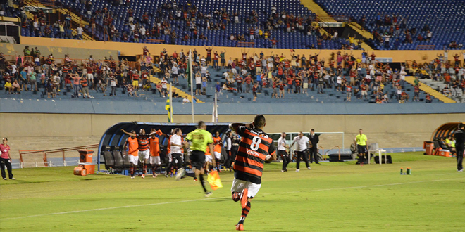 Atlético vence o Bragantino em noite de Pedro Bambu. Veja o vídeo