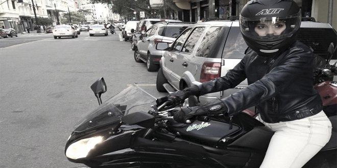 Mulheres são 30% dos condutores de motocicleta