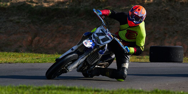 Chiquinho Velasco acerta na estratégia para garantir a segunda posição na abertura do brasileiro de Supermoto