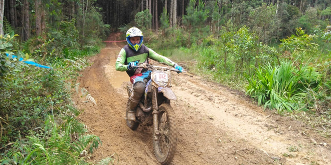 Pilotos se aproximam dos títulos no Paranaense de Enduro FIM